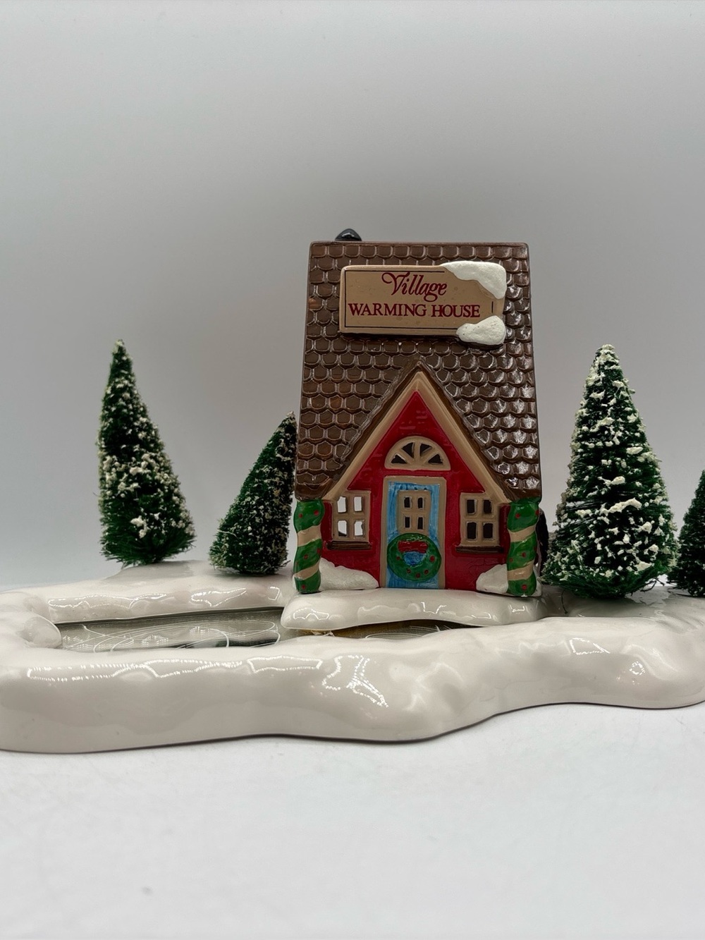 Department 56 1989 Vintage The Original Snow Village Warming House 51454 Retired